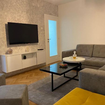 Apartman Oaza Niksic Exterior photo