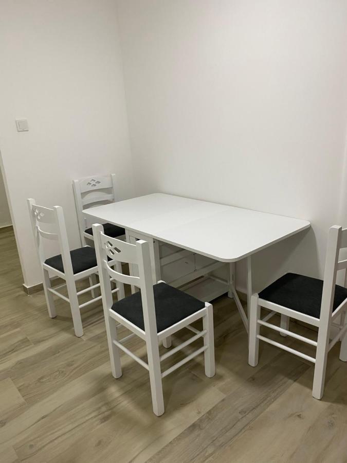 Apartman Oaza Niksic Exterior photo